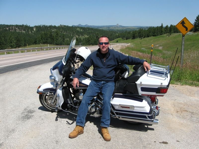 Bought this couch (2007 Ultra) brand new, had a lot of fun on her. That's Devil's Tower (Wyoming) in the background.