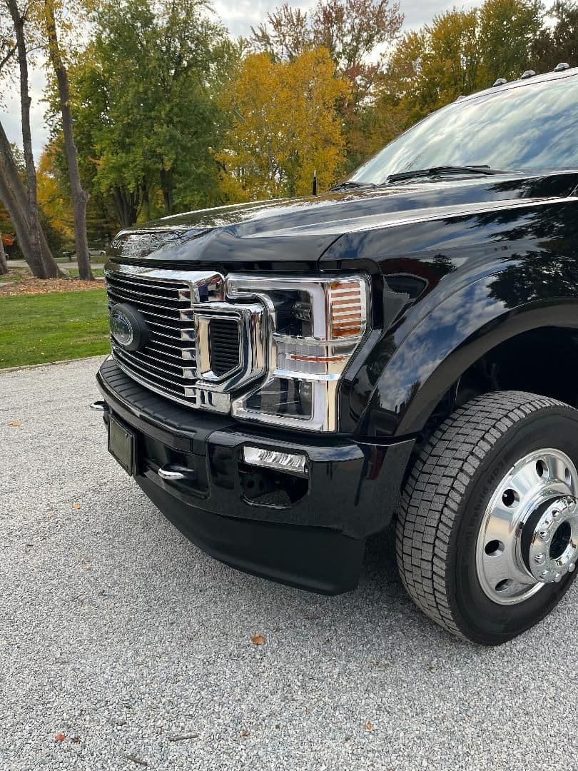 2022 Ford F-450 - 2022 Ford F-450 Platinum - Used - VIN 1FT8W4DT3NED87456 - 9,300 Miles - 8 cyl - 4WD - Automatic - Truck - Black - Harrison Twp, MI 48045, United States