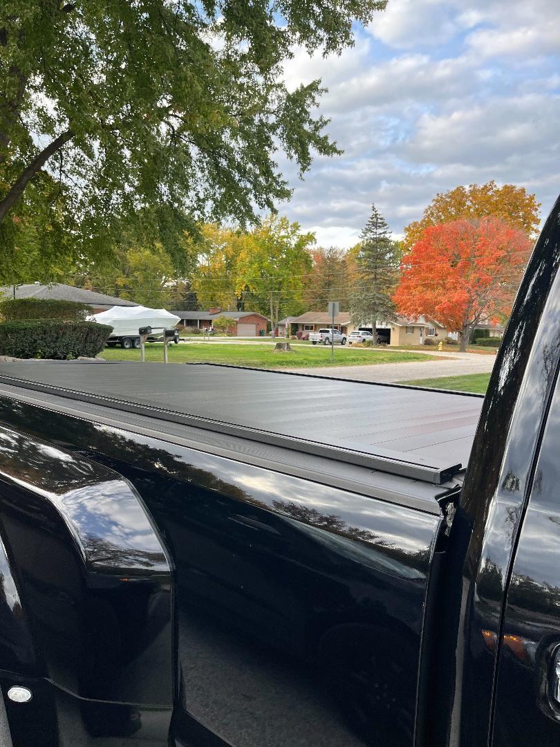 2022 Ford F-450 - 2022 Ford F-450 Platinum - Used - VIN 1FT8W4DT3NED87456 - 9,300 Miles - 8 cyl - 4WD - Automatic - Truck - Black - Harrison Twp, MI 48045, United States