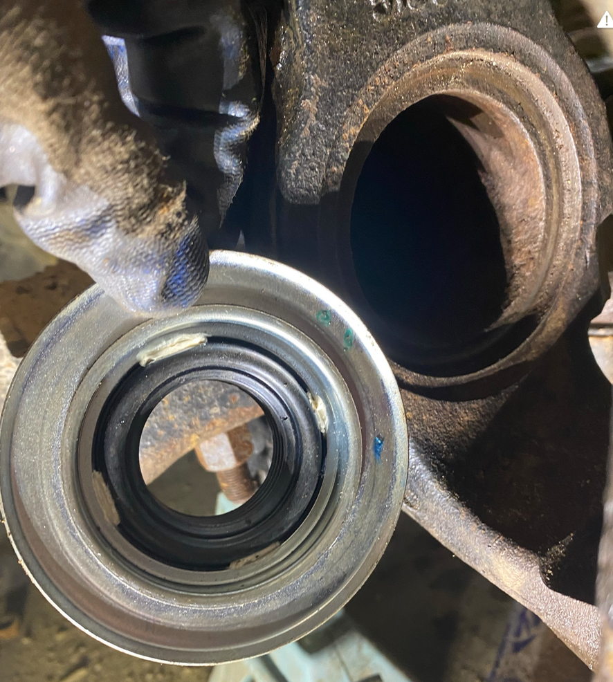 Inner axle seal / dust shield, correct replacement part pic Ford