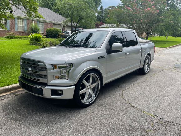 2015 F-150 Lariat on 26 Forgis