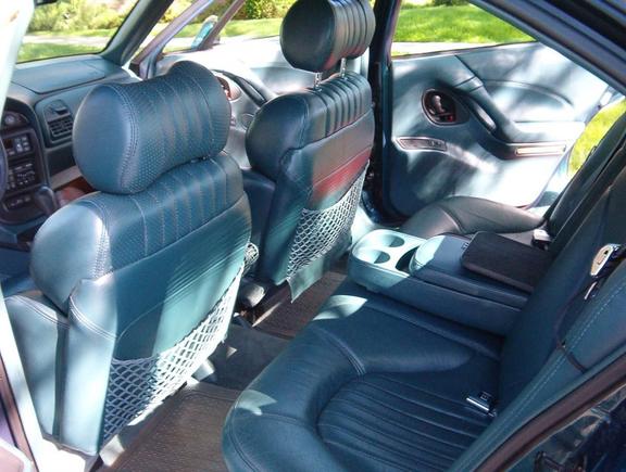Rear Seats 2