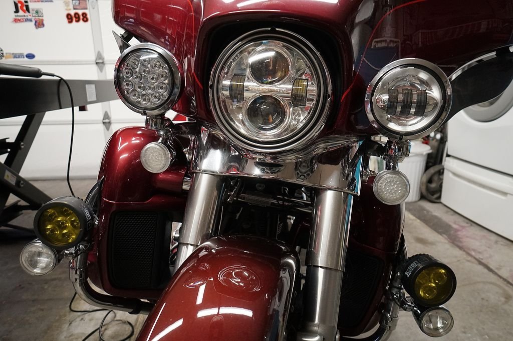 Let me see your Fog/Driving lights Page 3 Harley Davidson Forums