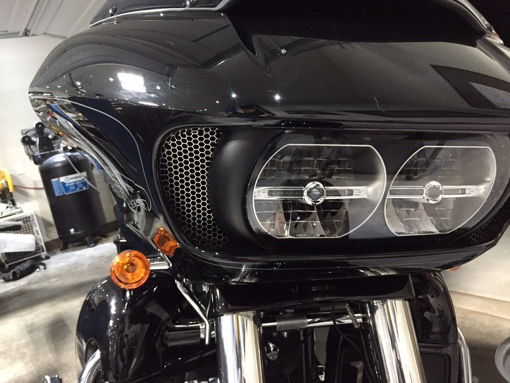 Road Glide Inlet Screens and Decal - Harley Davidson Forums