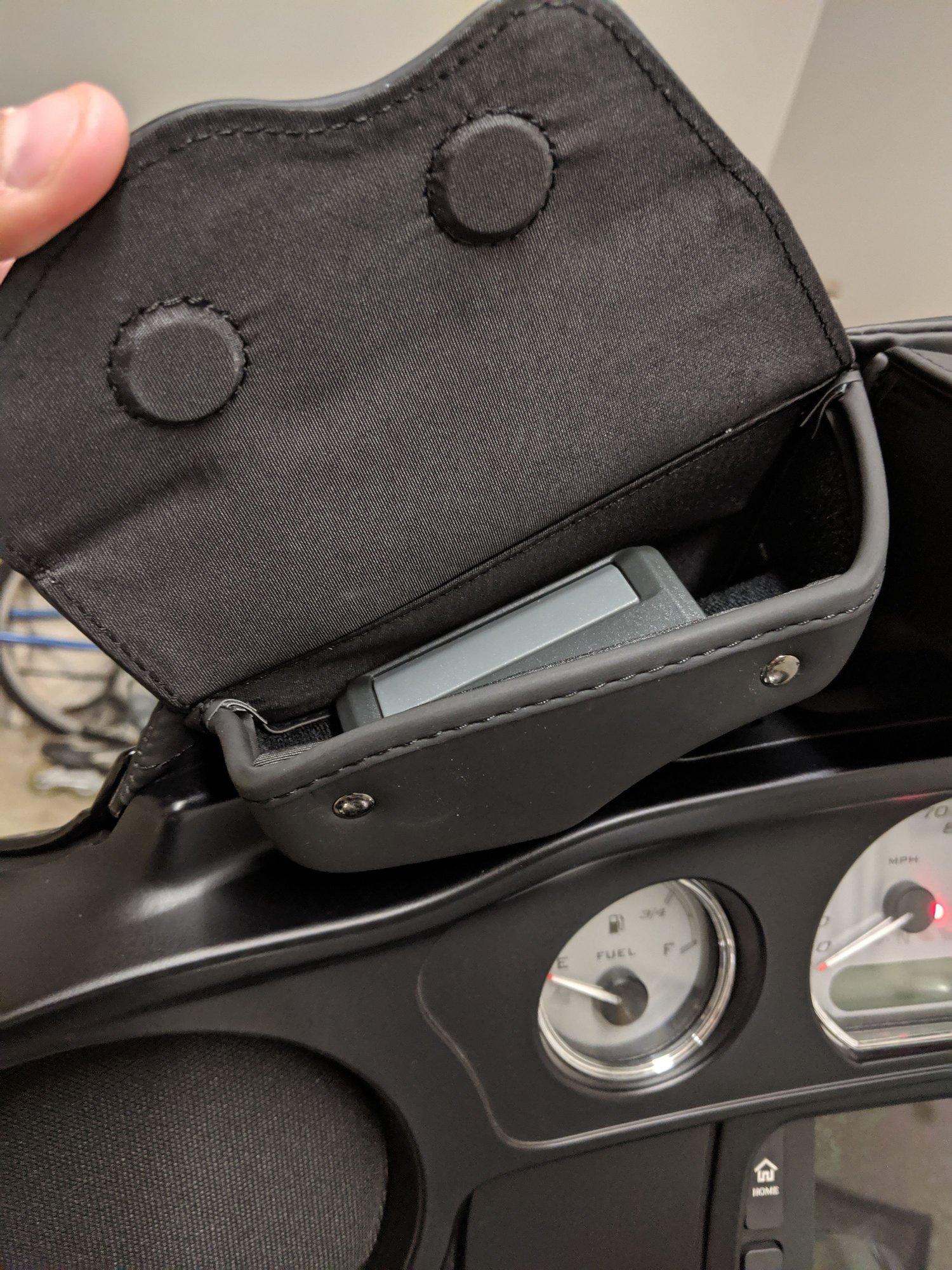 55 eBay windshield bag Harley Davidson Forums