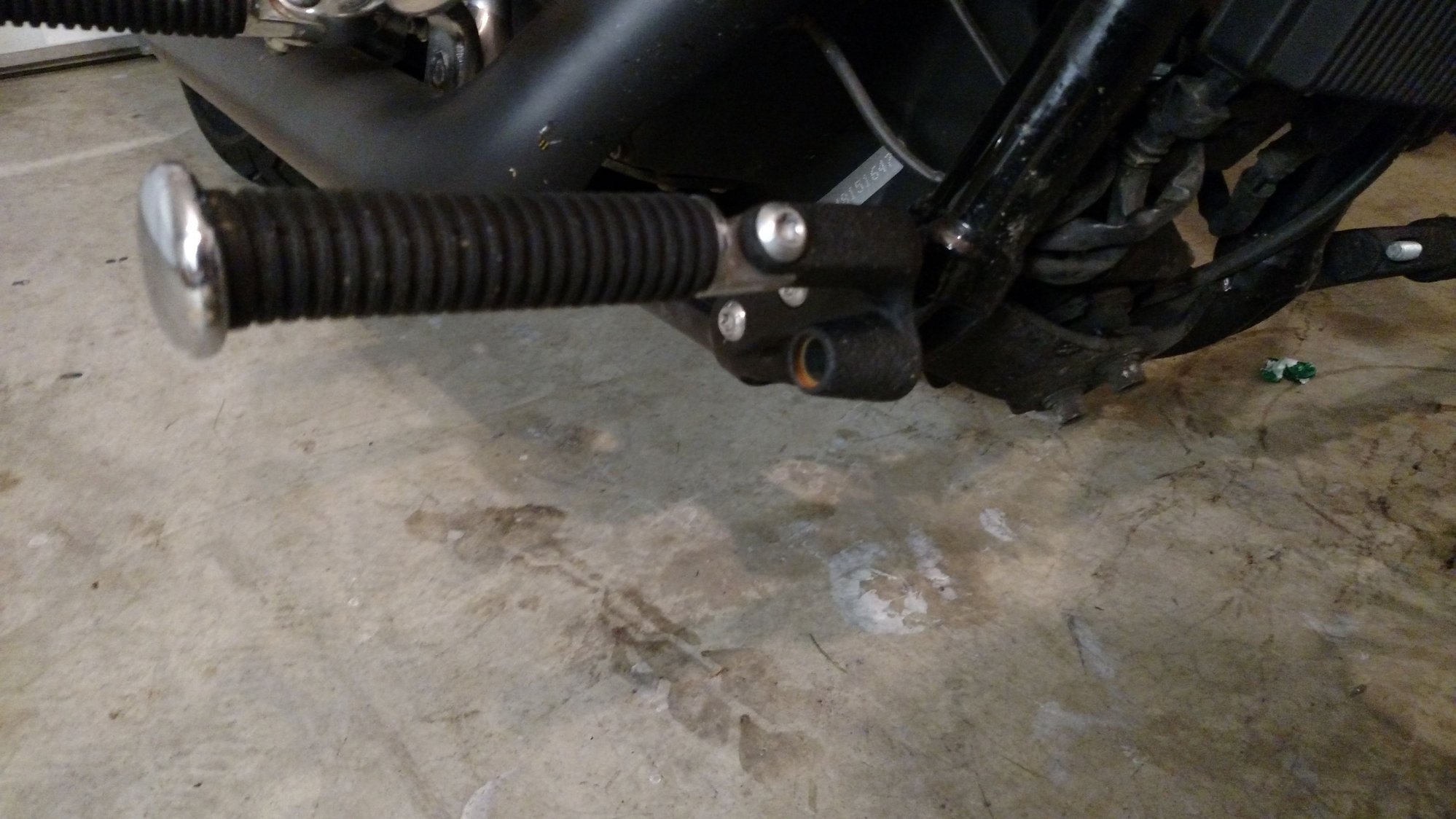 Highway Pegs/Fat Bob Peg Mounts Harley Davidson Forums