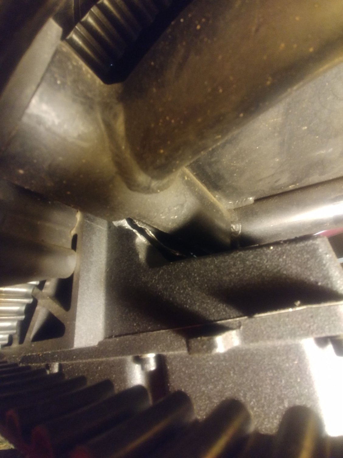 Cracked transmission case on '04 Harley Davidson Road King Custom Trike