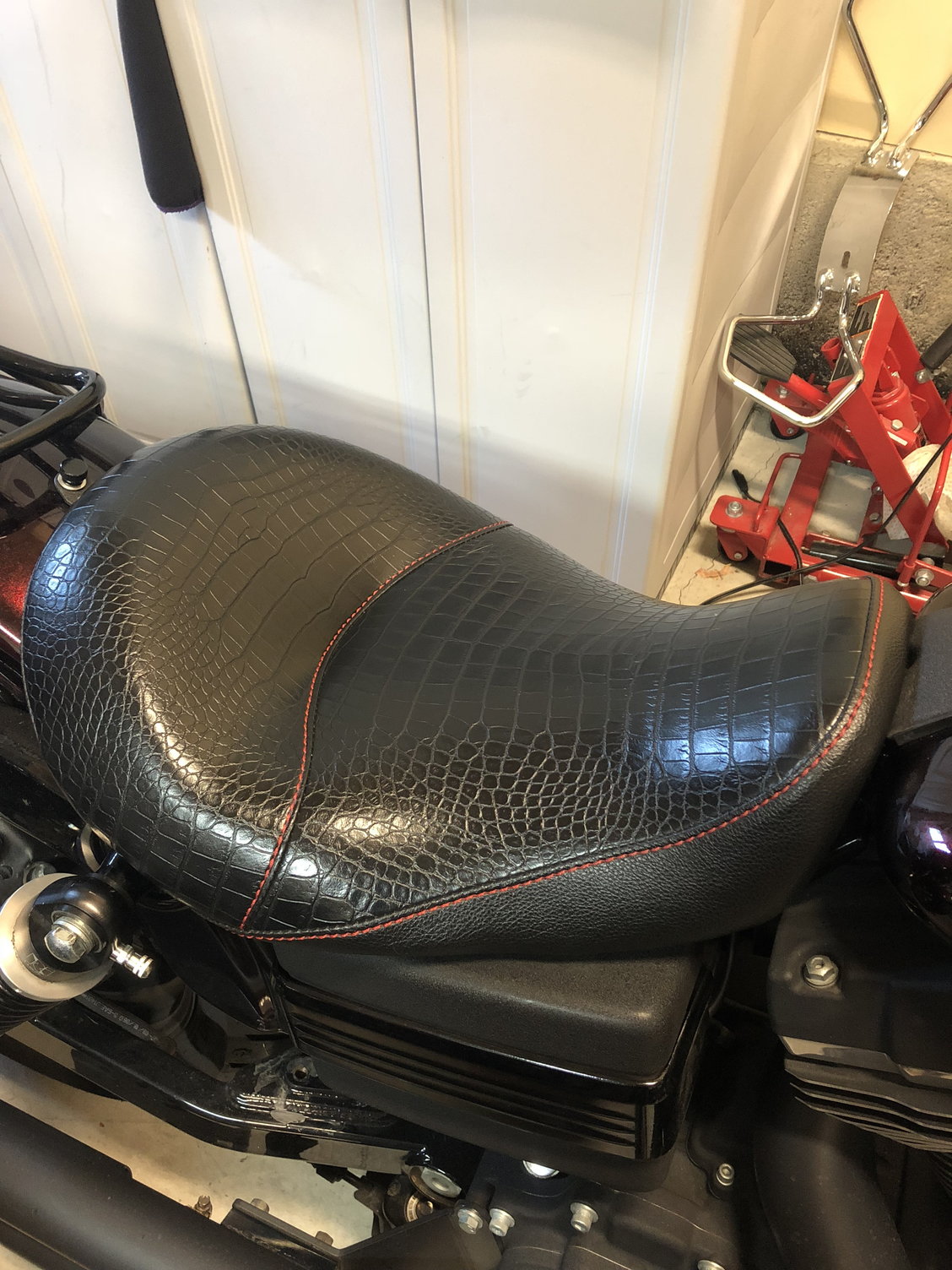 Custom dyna solo seat - Harley Davidson Forums