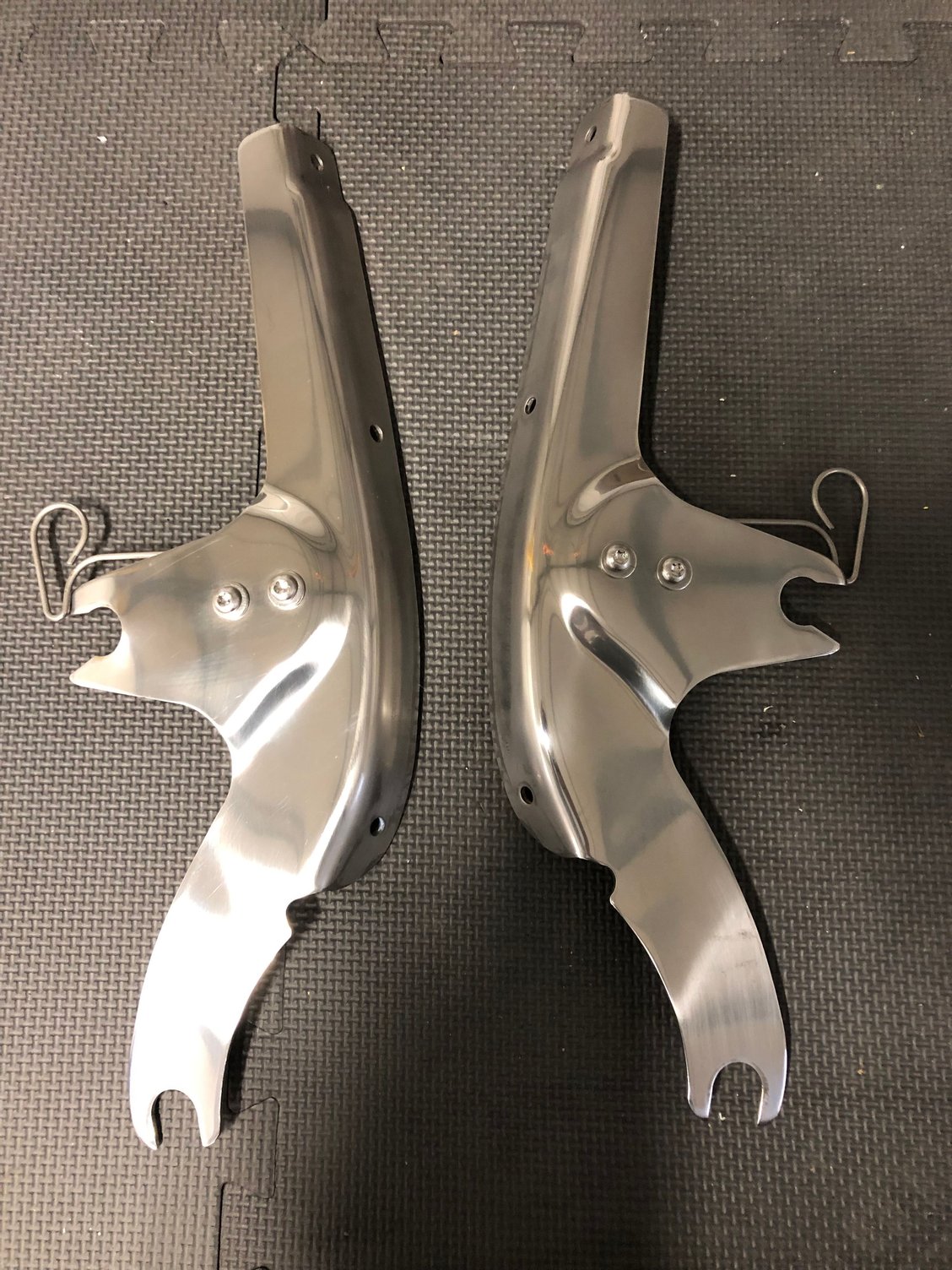 Dyna Switchback Windshield Brackets Harley Davidson Forums