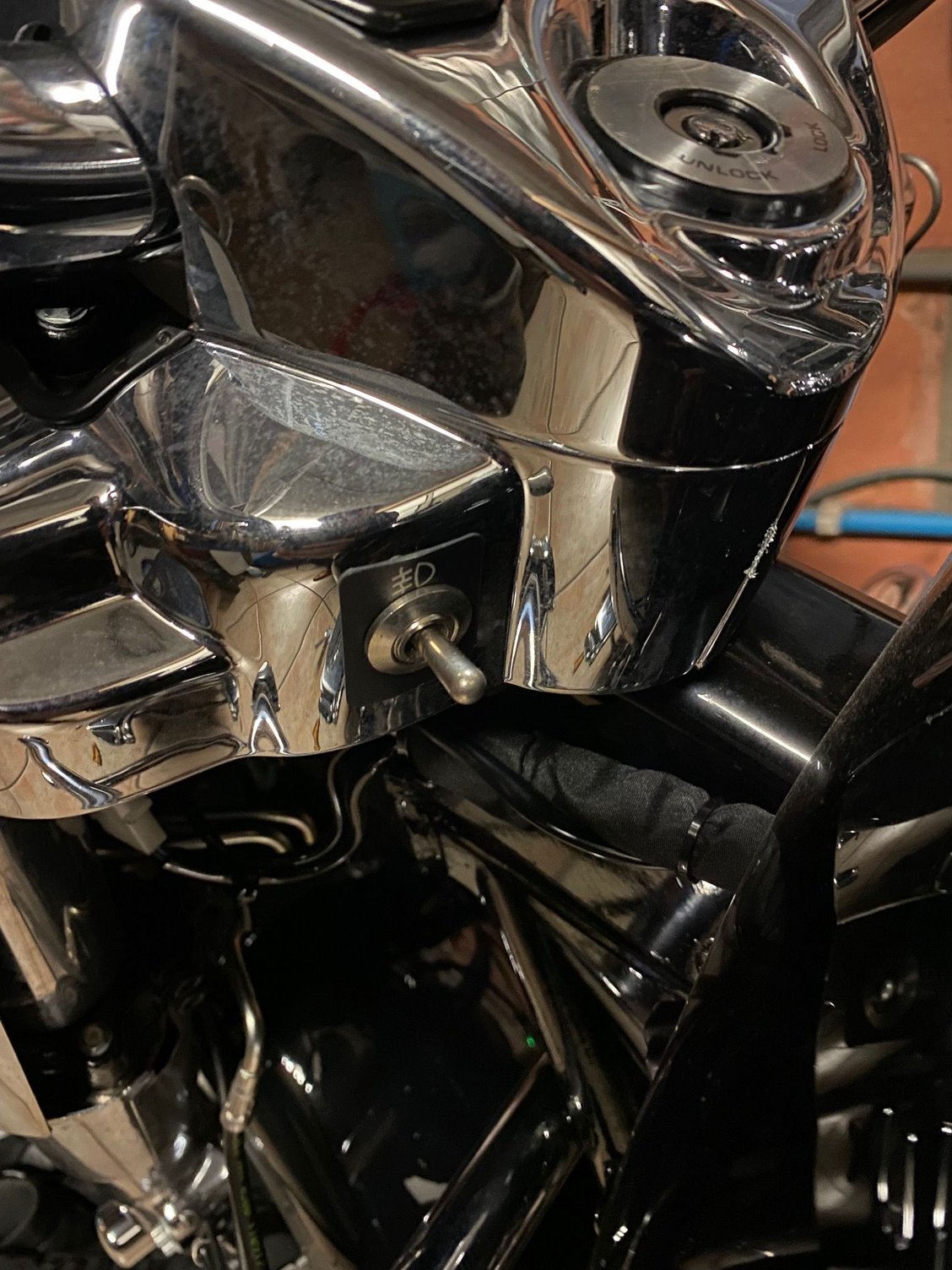 USB port IN accessory switch Harley Davidson Forums