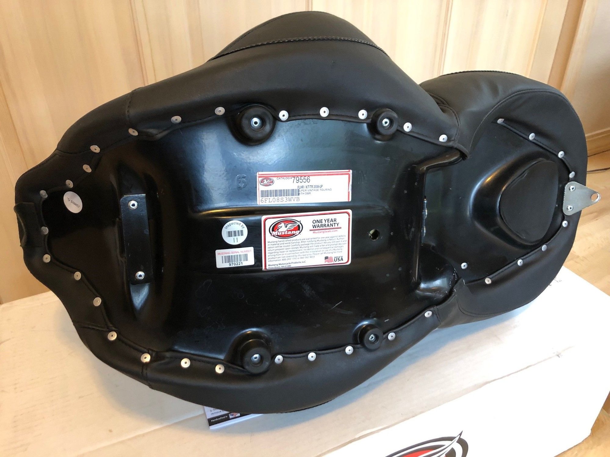 mustang fastback seat for harley sportster