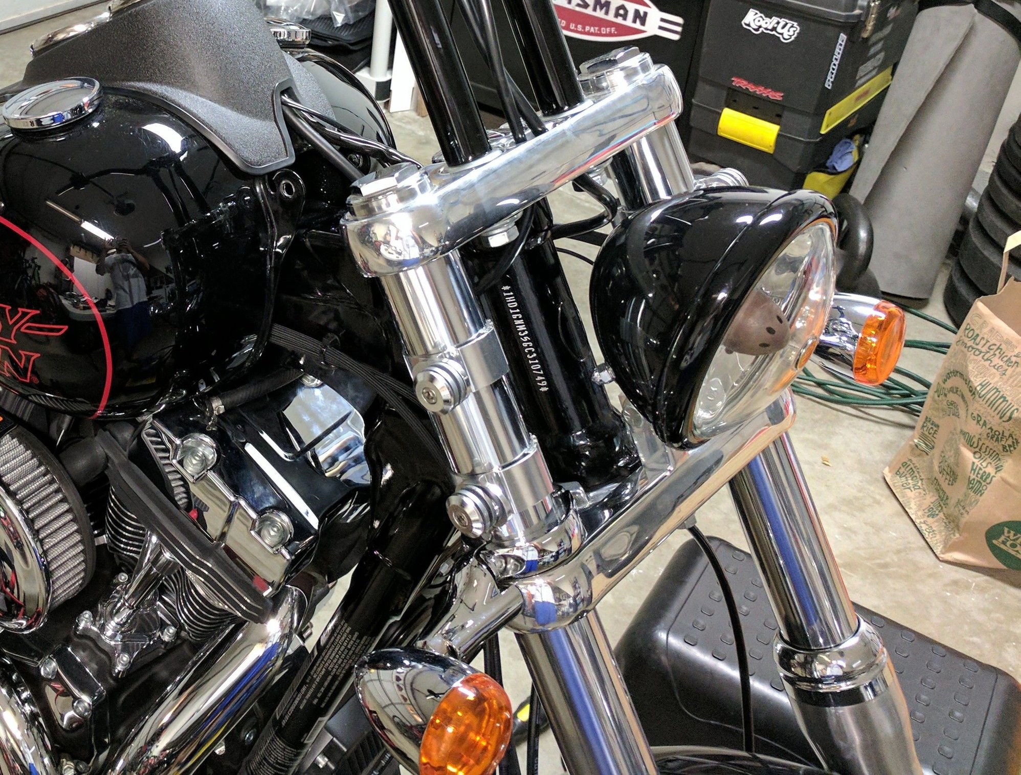 dyna headlight mount