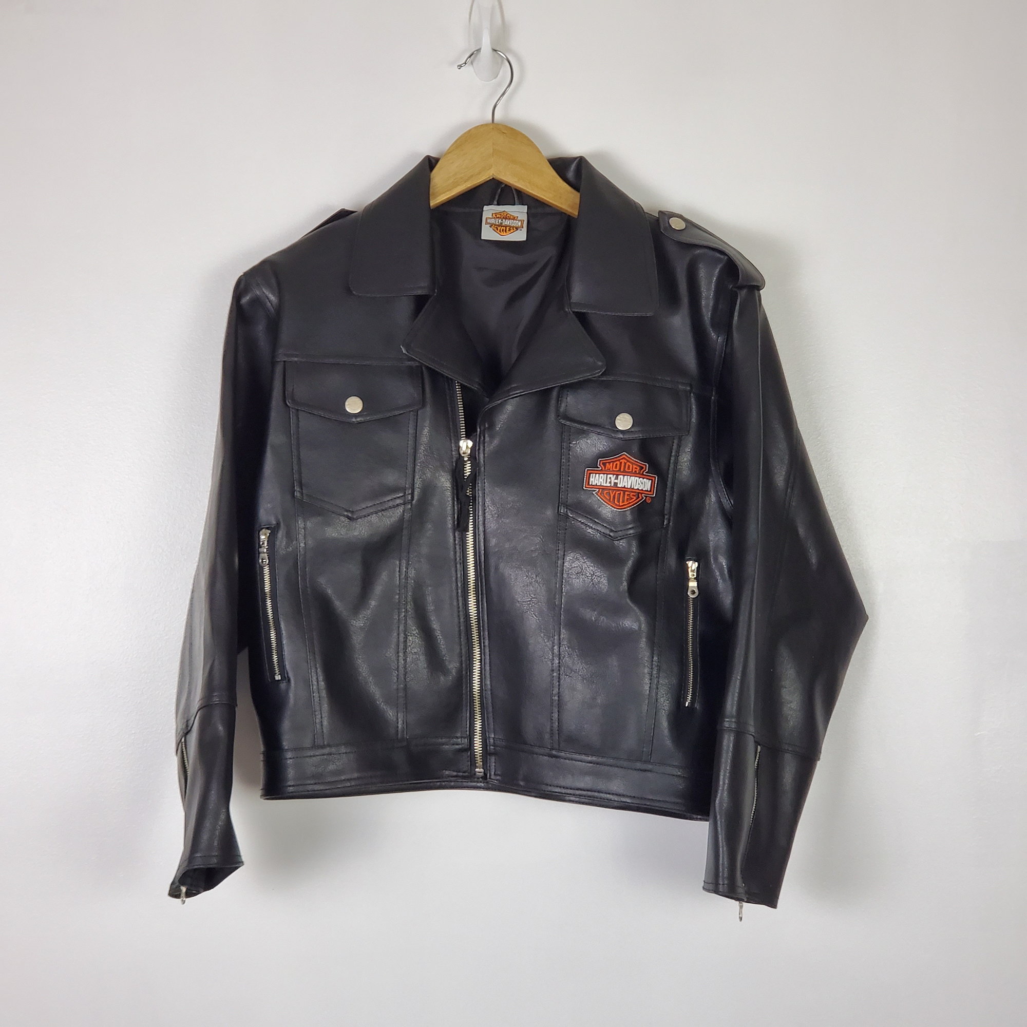 Women S Leather Jacket Real Or Fake Page 2 Harley Davidson Forums