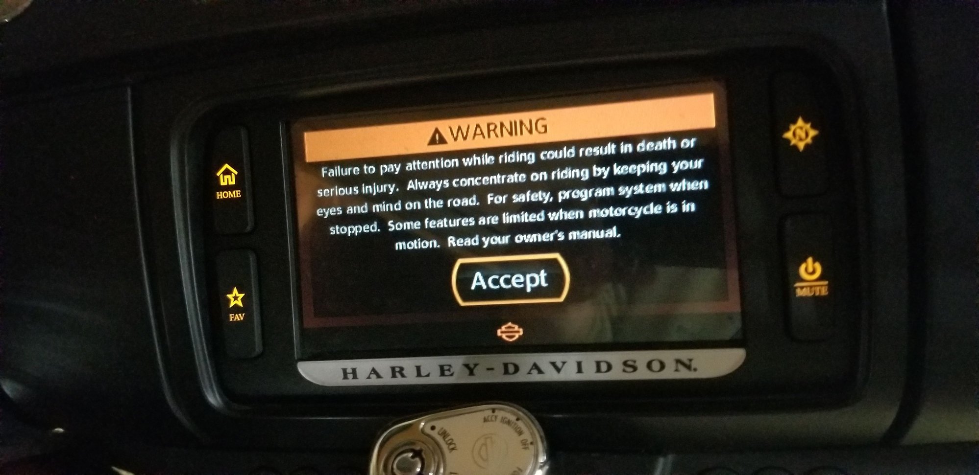 BOOM! Box 6.5GT Infotainment System for Sale Harley Davidson Forums