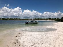 There is a great restaurant around the corner that has good pub grub and drinks called Circles Restaurant 