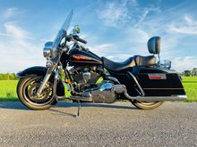 97 RK, detachable windshield & backrest, hard saddlebags 