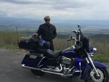 Riding over Grand Mesa (just prior being in a snowstorm) with my 2 into 1 V&H Pro Pipes 👍