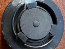 This is what came out of the stock left side cap.