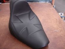 Maltese Cross Harley Davidson Seat
http://www.sideroadcycles.com/AmericanMotorcycles/Seats/Motorcycle_Seats.html