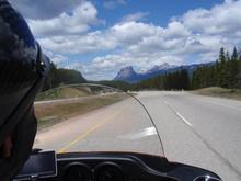 MOUNT RIDE