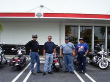 ThrottleJunkieDave-Philip-Big Al- Big-Al Sr at Petersons South