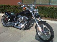 Garage - Custom Harley Rocker with Heartland USA Kit