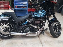 Panniers have matching paint but only on when needed