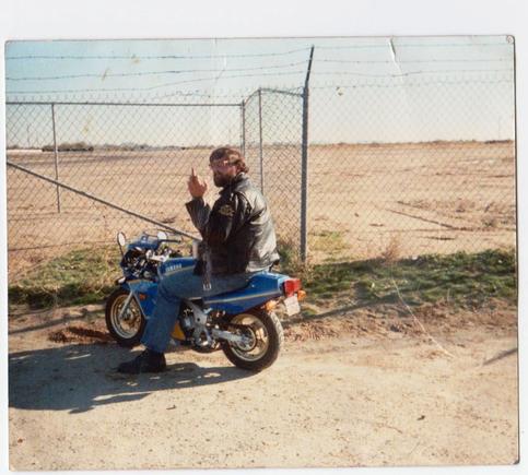 Gotta throw a 1 finger salute in the mix. This is me while I was going to MMI in Phoenx in 1988. 
