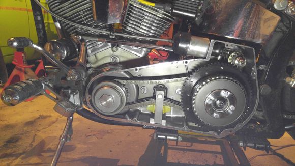 And the inner primary is done.  Clutch is all set up.  I probably should have gotten a new primary chain - it's a little loose - but now that everything is torqued down, I don't want to pull it all apart again!