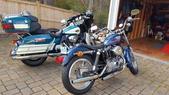 09 Ultra Classic and 74 XLCH