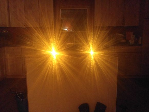 3W on left, 1W on right.  In person, the 3W is perceptibly brighter, but not by a factor of three...or even two.  Maybe 15%.
