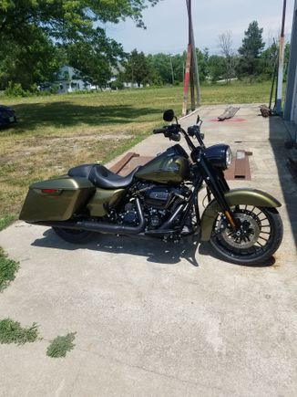 Bought this last week and really no modifications necessary at this point. Might add a rack. I did make them throw in a windshield though. Hell these things look just as nice with the windshield.