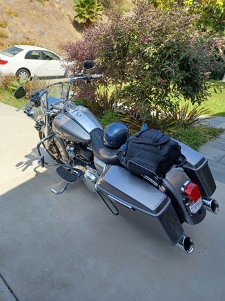 My 2017 RoadKing ready to roll.
