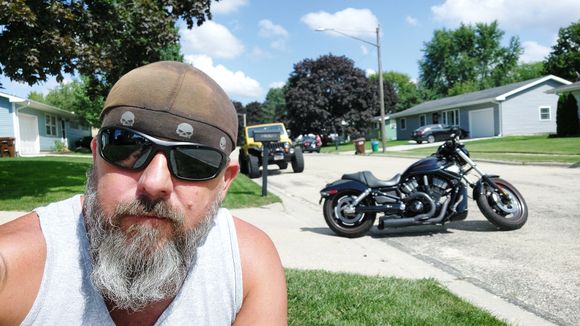 A little Tuesday afternoon ride. 