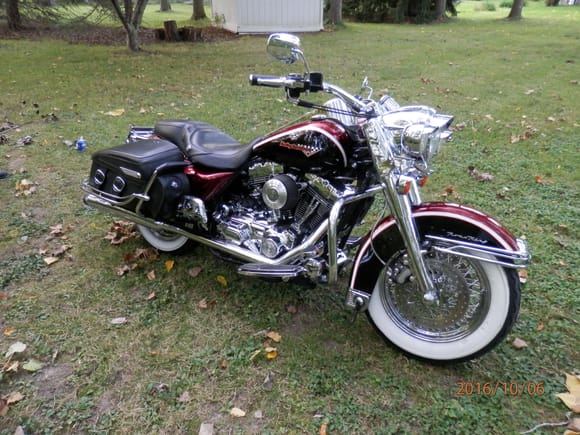 My son has one similar on his 05 Road king 