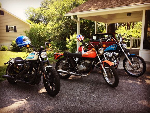 Nice day to take a photo of the fleet.
I call this picture “a rose between two thorns” 
The ss250 really gets some looks!