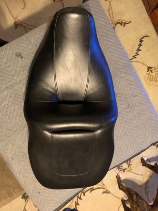 Stock Ultra seat off of an 08. Should fit 08 and up. 

$150 Shipped