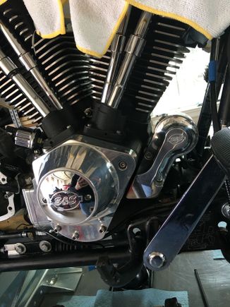Had to rem. 5 cm from the new mount to clear the rear brake pedal swivel. Turned out ok. 