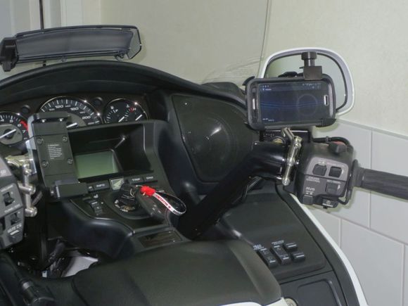 This the Otterbox with Otterbox clamp mounted on My 2016 GL1800.