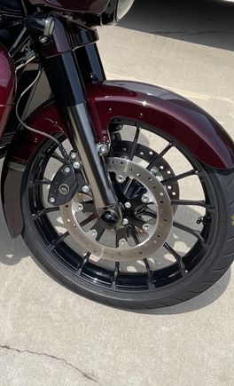 HD wrapped fender on 19, paint is flawless as well. 