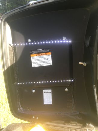 Lights on when lid is open