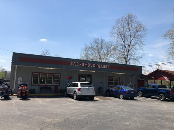 Good barbeque in Bryson City, NC