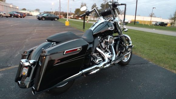 Tried a Street Glide seat, like the RK Special,,,naaaahhhh