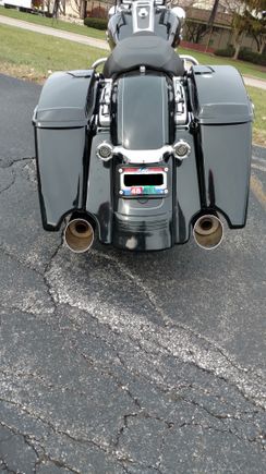 Cleaned up the rear end with Arlen Ness rear facia and Jackpot slash ups, 