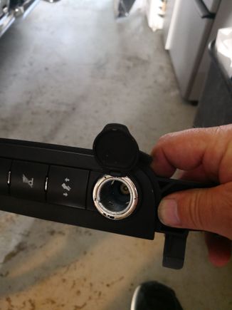this is the power port i took from my avalanche console. worked great , fit pretty good too.