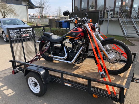 Cleared German Customs, headed back to Holland. Only had 824 miles!