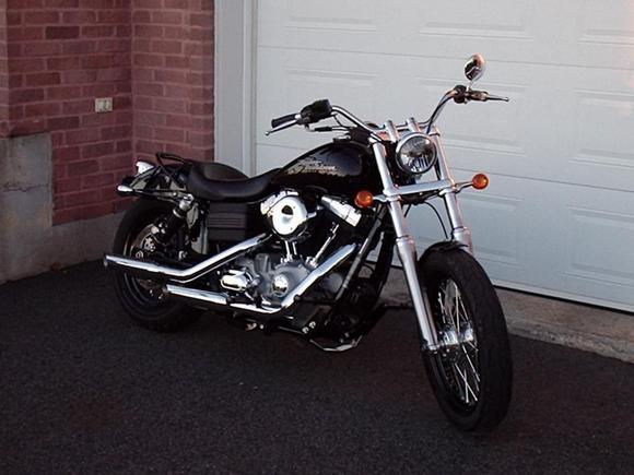 Flanders Flat Track Bars
http://www.sideroadcycles.com/AmericanMotorcycles/Handlebars/AmericanHandlebars.html