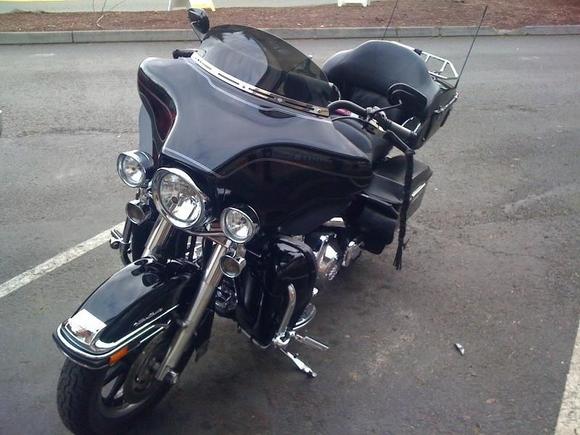changed out stock chrome mirrors with black mirrors