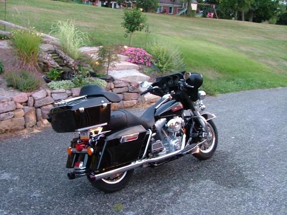 2007 FLHT with tour pak