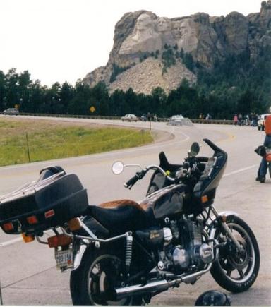 Yamaha 1100 at Rushmore